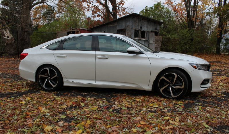 
								HONDA Accord Sport 2018 full									