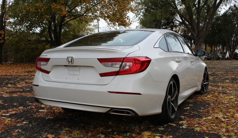 
								HONDA Accord Sport 2018 full									