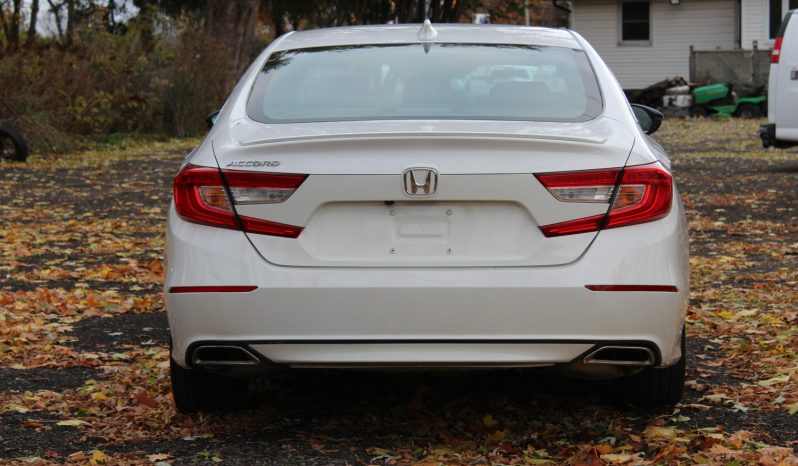 
								HONDA Accord Sport 2018 full									