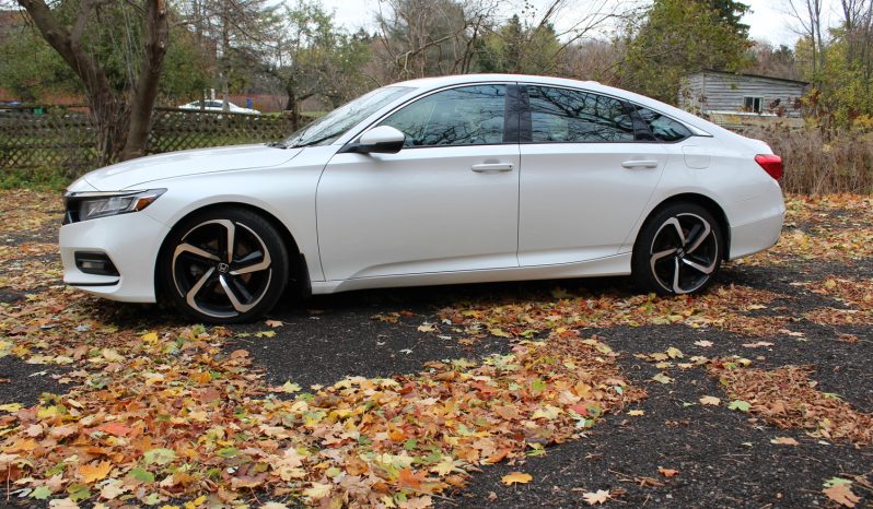 
								HONDA Accord Sport 2018 full									