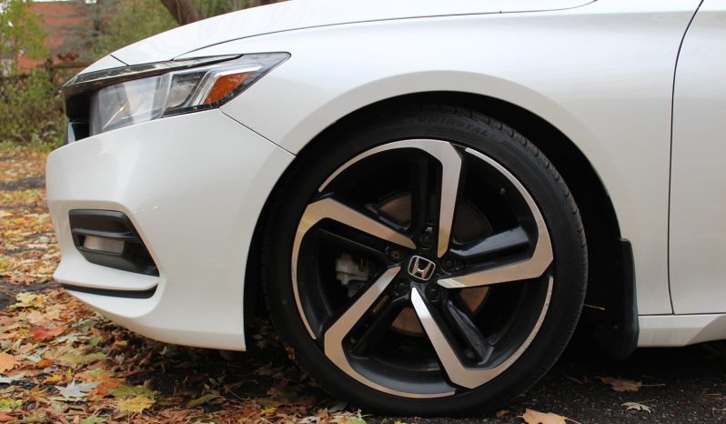 
								HONDA Accord Sport 2018 full									