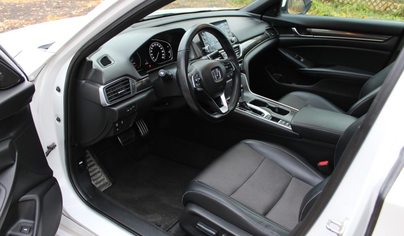 
								HONDA Accord Sport 2018 full									