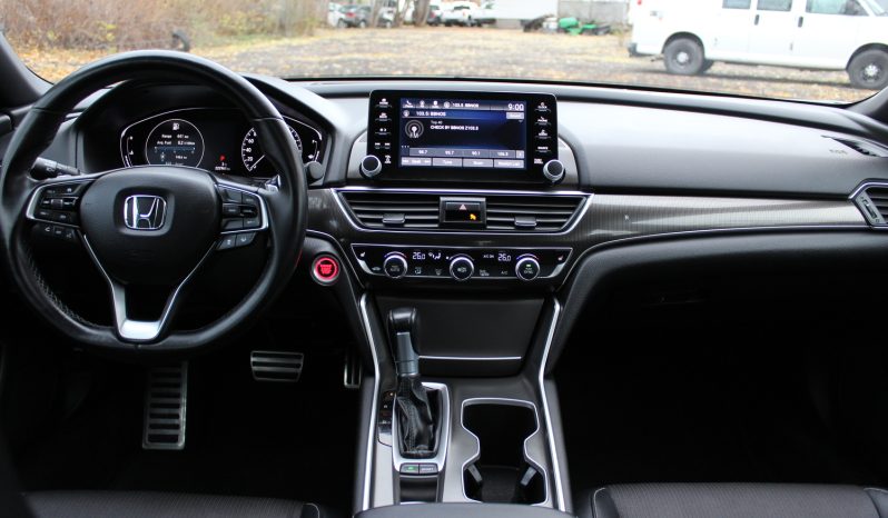 
								HONDA Accord Sport 2018 full									