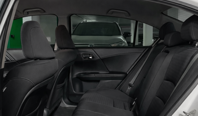 
								HONDA Accord SPORT 2013 full									