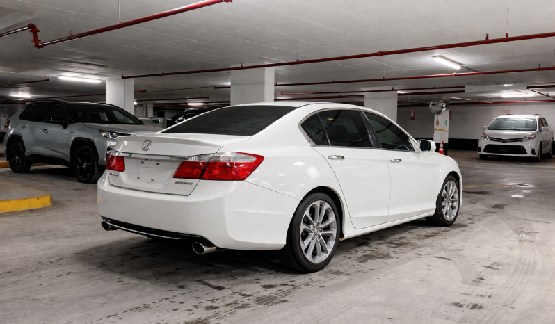 
								HONDA Accord SPORT 2013 full									
