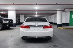
										HONDA Accord SPORT 2013 full									