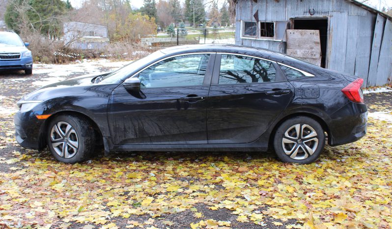 
								Honda Civic LX 2017 full									